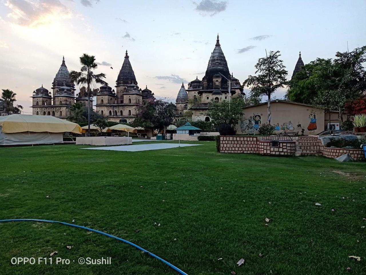 The Orchha Resort Luaran gambar